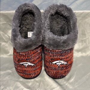 Women's Denver Bronco Slippers